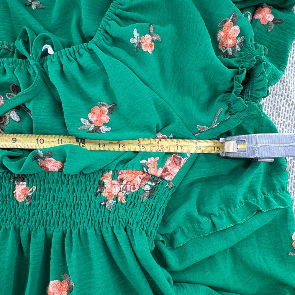 Anthropologie Kindred Green Floral Embroidered Smocked Tiered Maxi Dress Size M - Picture 6 of 10
